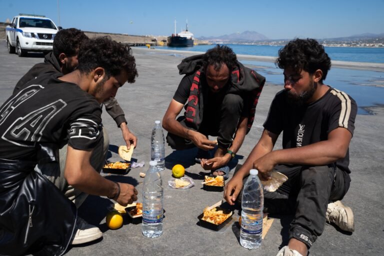 H αλλοίωση του πολιτισμού μας